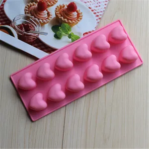 12 cavity Heart Shape Cake Mold Flexible Silicone Soap Mold D009