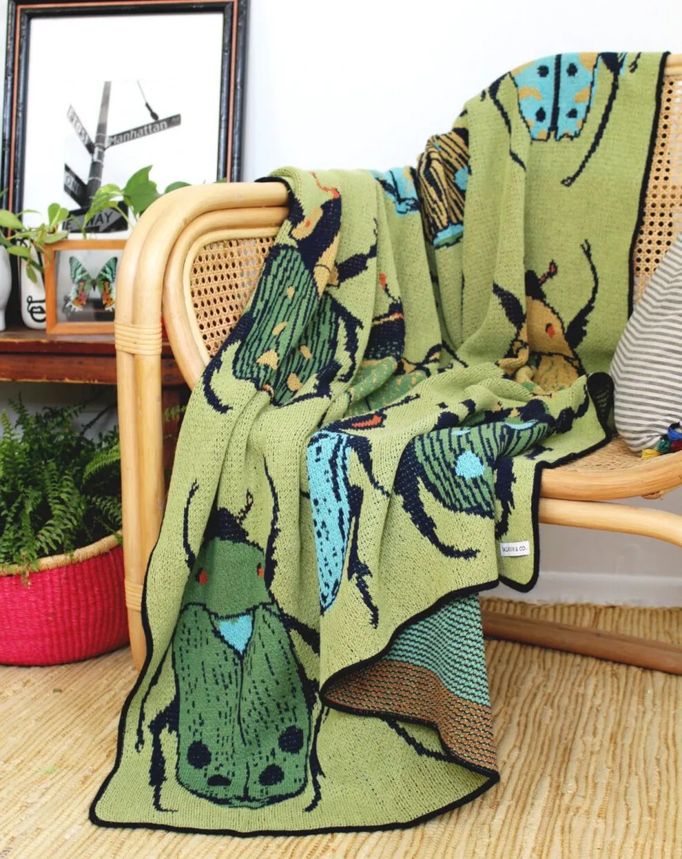 Beetle Party Throw Blanket