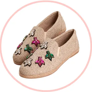 BEIGE BUZZ