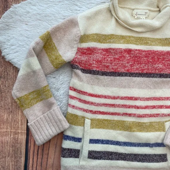 By Anthropologie Elena Tunic sweater