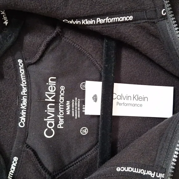 Calvin Klein Performace Black Zip-Up Fleece Jacket. Size Medium NWT
