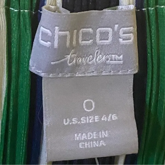 Chico’s Travelers Size 0 US S 4 Pleated Open Lightweight Wrinkle Free Jacket NEW
