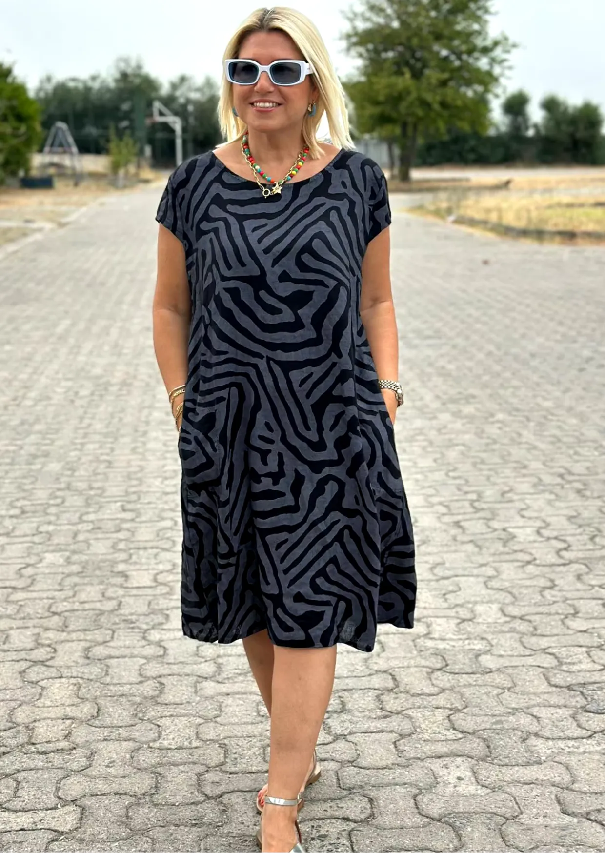 DARLA - STYLISH DRESS