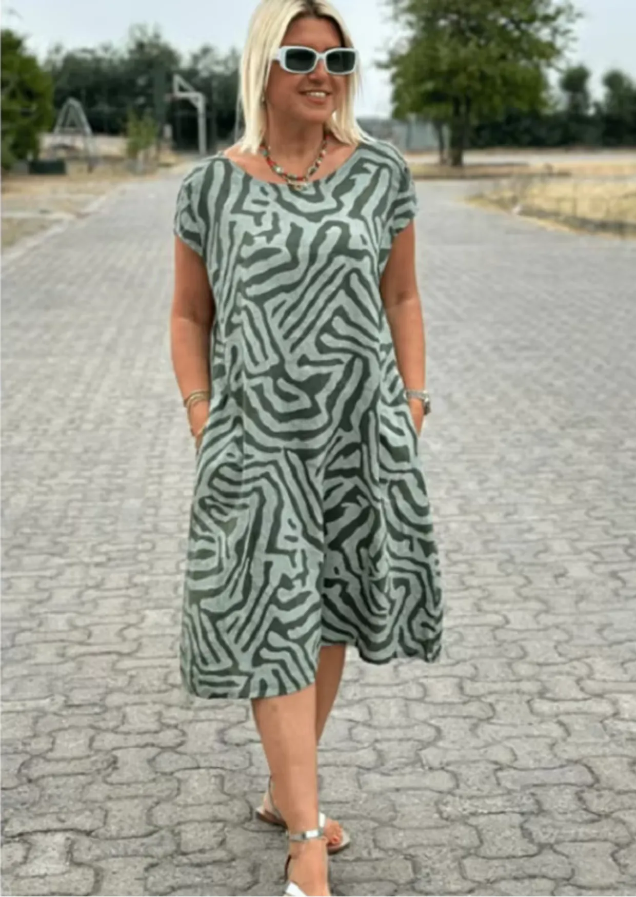 DARLA - STYLISH DRESS