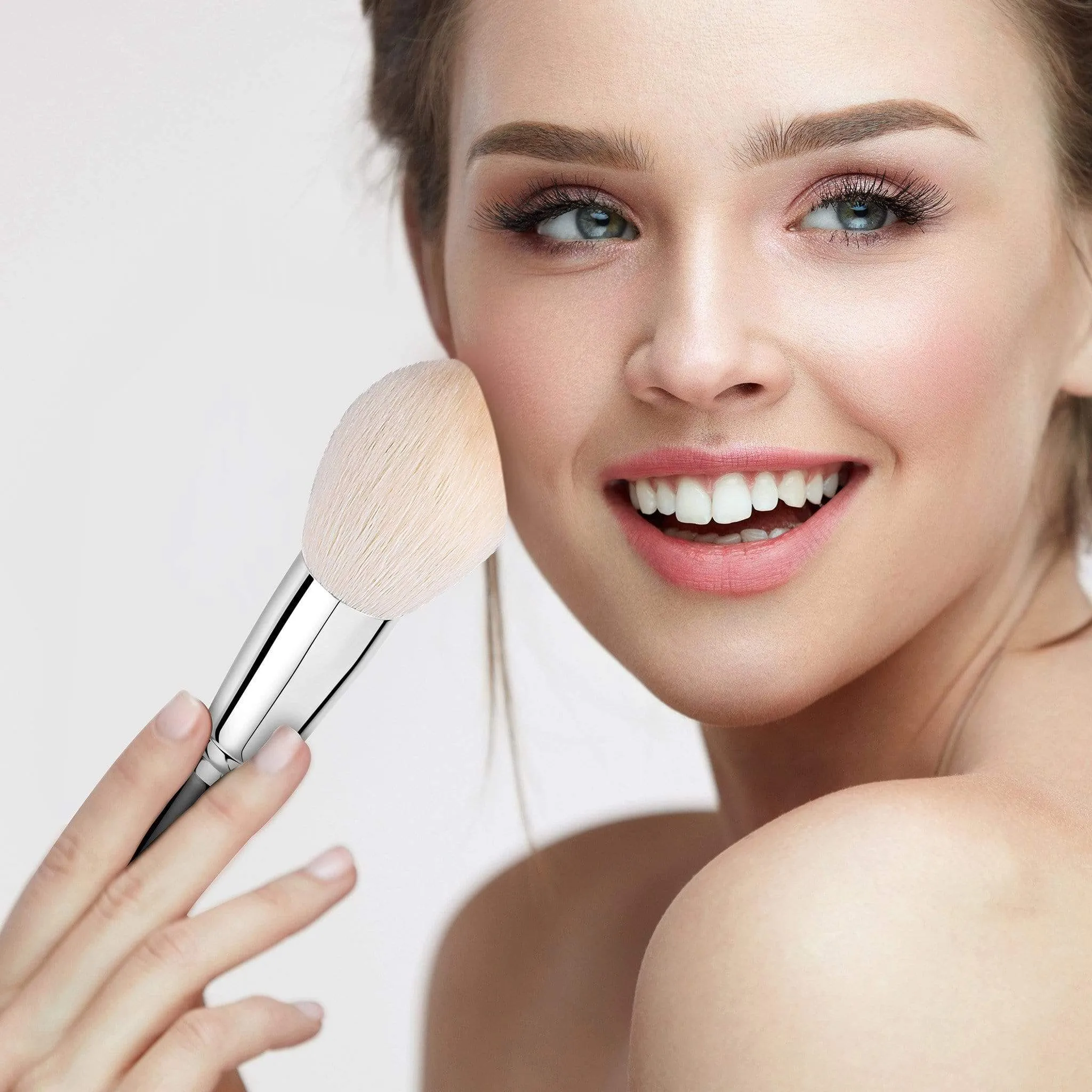 F603 - DOME POWDER BRUSH