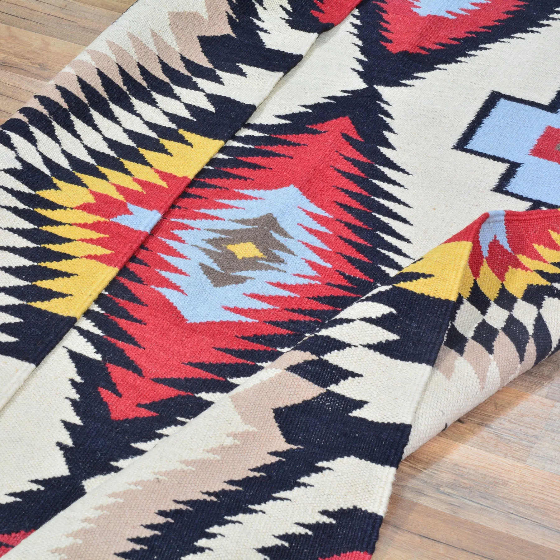 Hand-Woven Reversible Southwestern Design Handmade Wool Kilim (Size 4.2 X 6.0) Cwral-10353