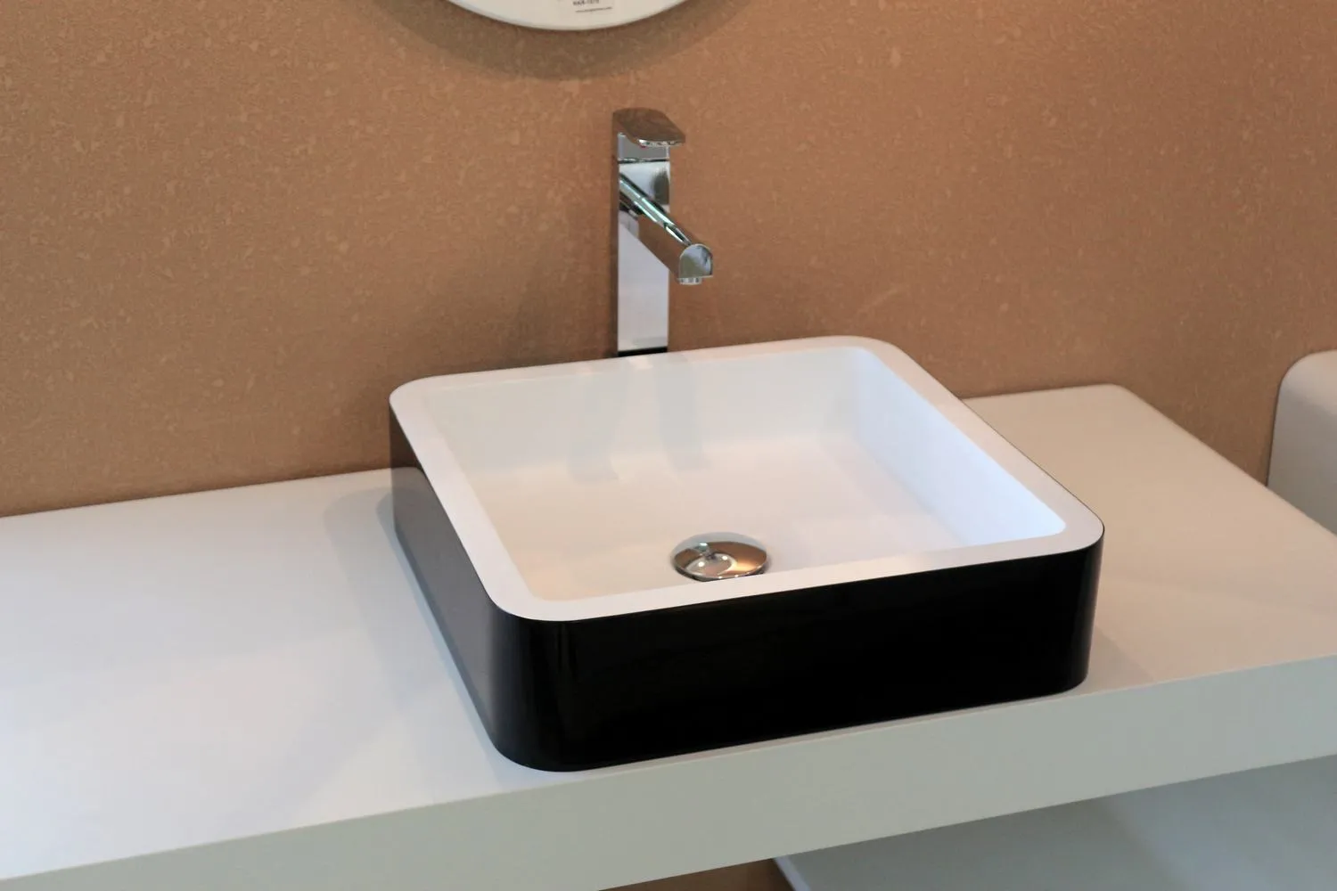 Hugi Matte Black & White Stone Basin - 400mm - B1154