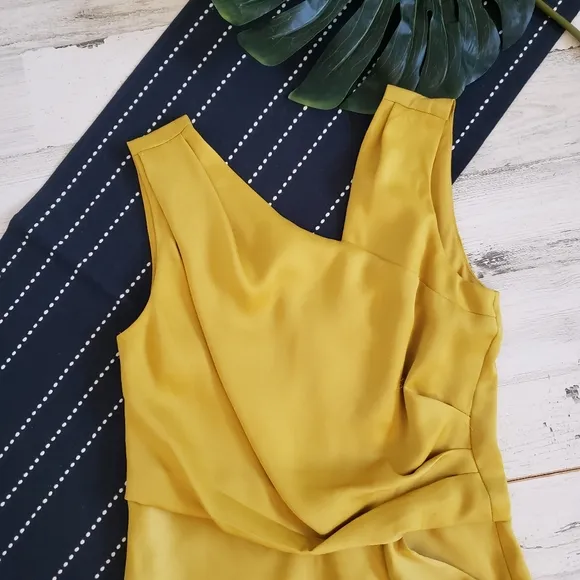Just Taylor Alston Dress Midi Satin Chartreuse Formal Size 4