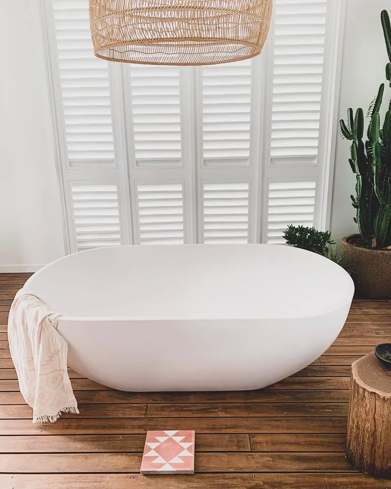 Justina ST12 1600mm stone bath - 1600mm - ST12 1600