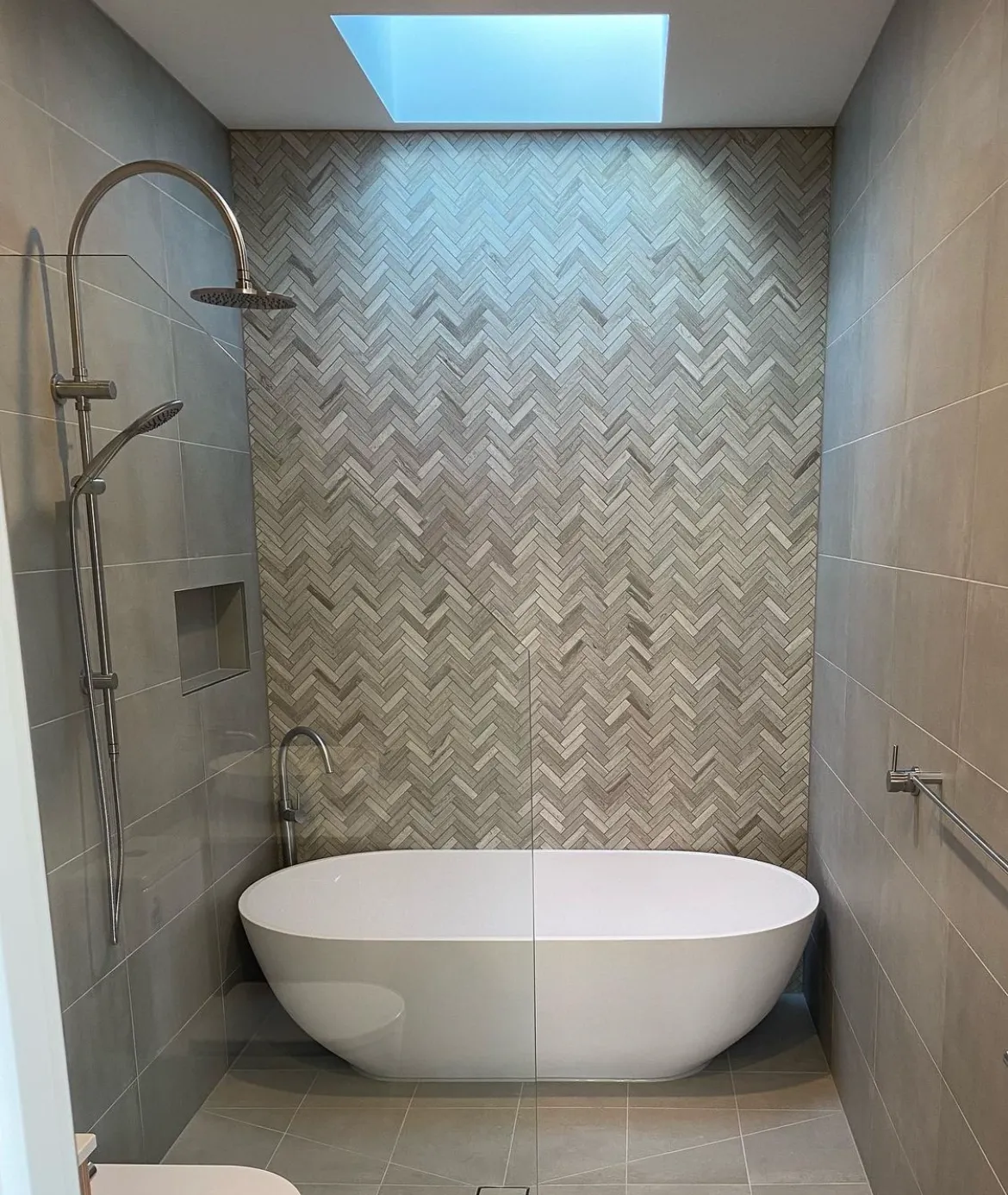 Justina ST12 1600mm stone bath - 1600mm - ST12 1600