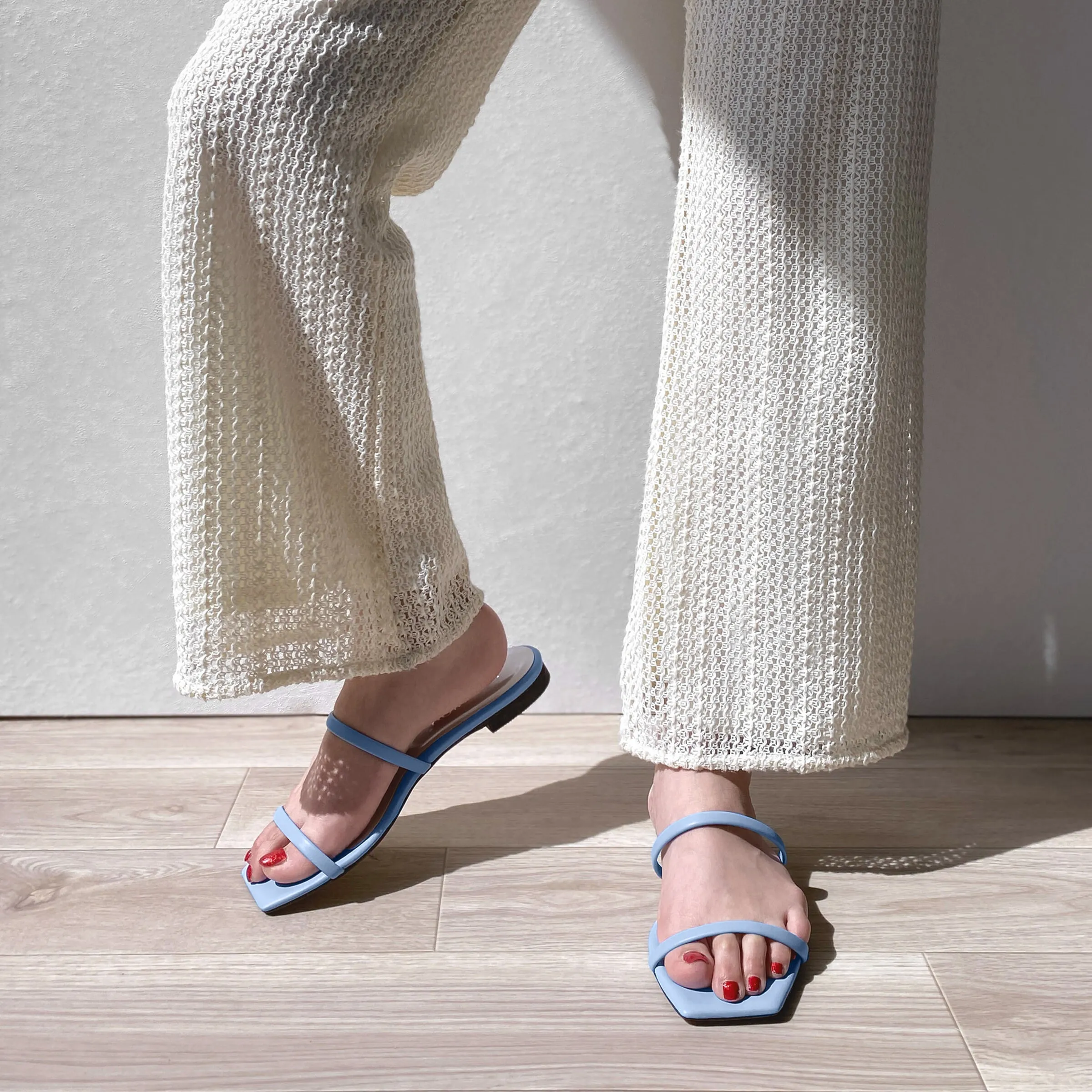 Limited special price 2,990 yen: Cord strap flat sandals (m10bn03) light blue