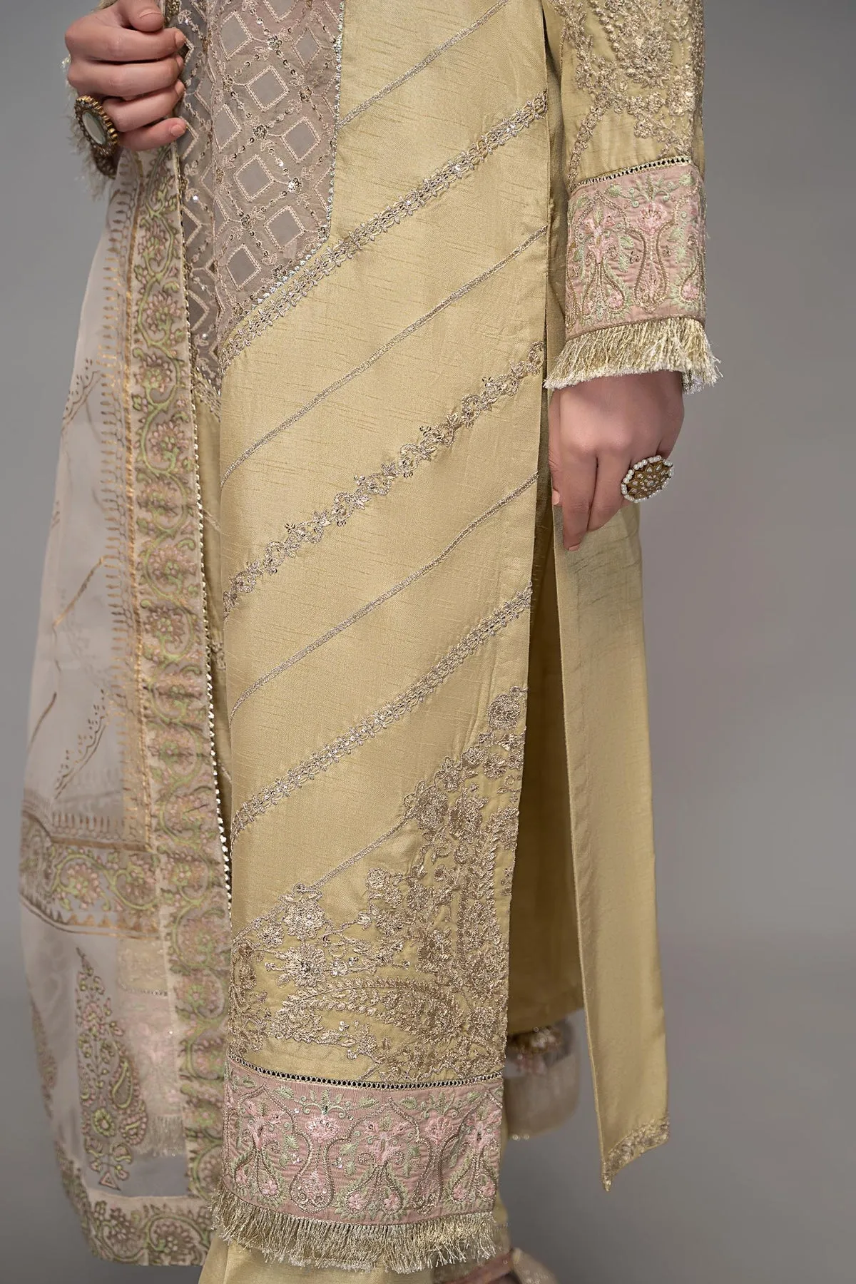 Maria B Traditional Embroidered Pakistani Salwar Kameez Party Dress