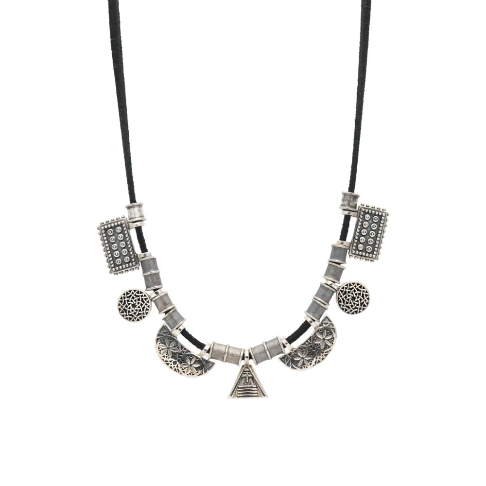 Masunq Charm necklace