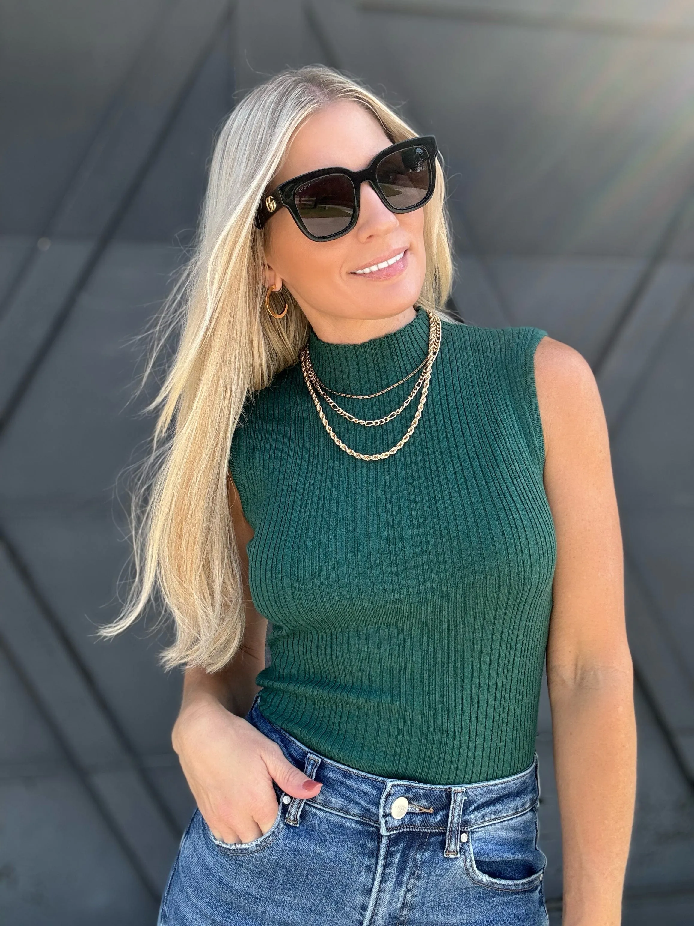 Mock Neck Sleeveless Sweater Knit Top In Dark Green