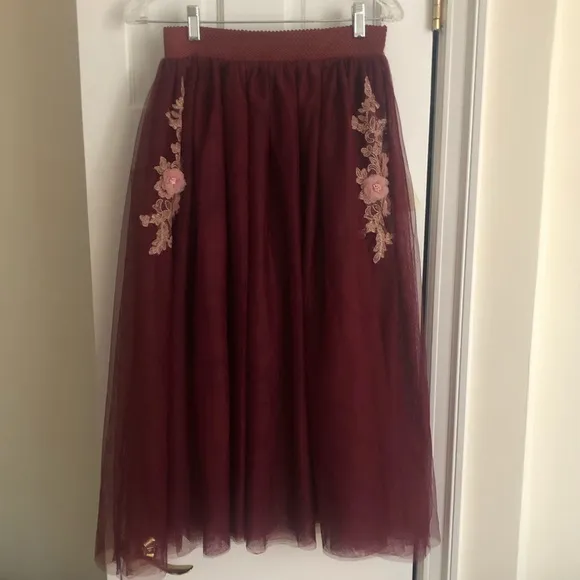 NWT ARATTA Floral Tulle Midi Skirt
