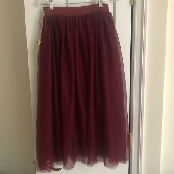 NWT ARATTA Floral Tulle Midi Skirt