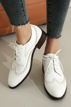 Oxford brogue casual con punta a punta e lacci color block