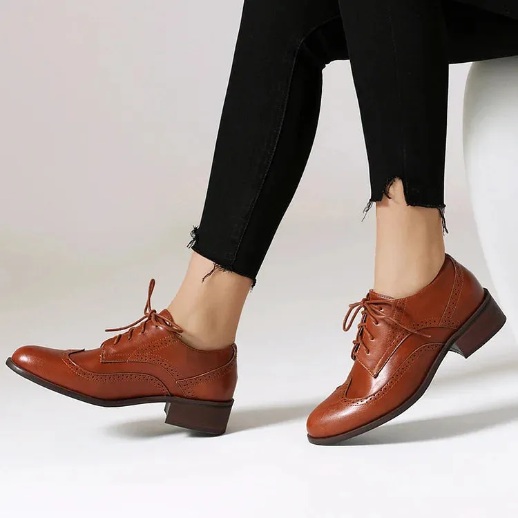 Oxford brogue casual con punta a punta e lacci color block