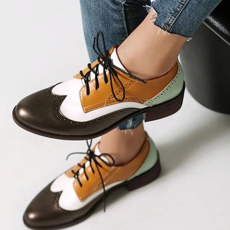 Oxford brogue casual con punta a punta e lacci color block
