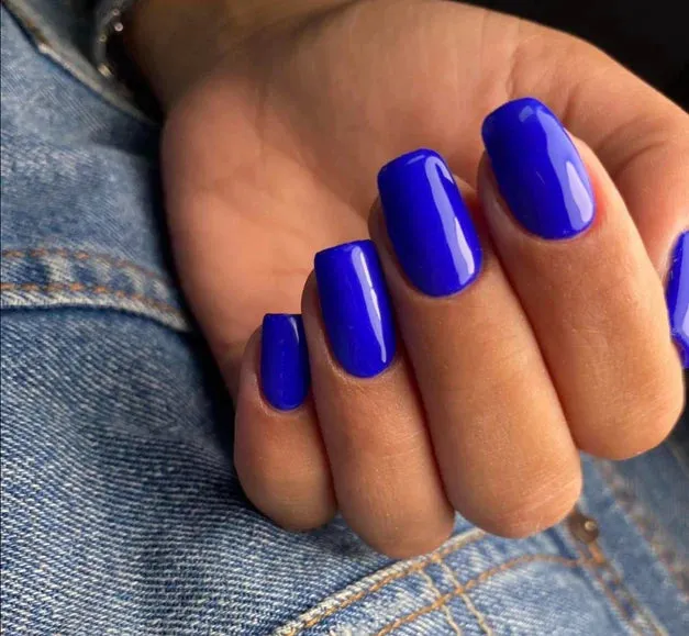 P  Peek-A-Blue Gel Polish