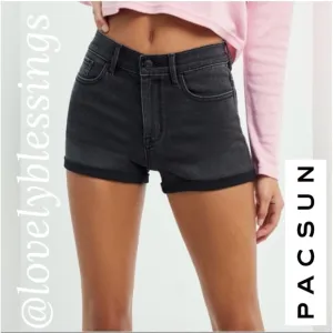 PacSun “ The Shortie ” Black Jean Shorts Black Stretch Denim Shorts Size 25