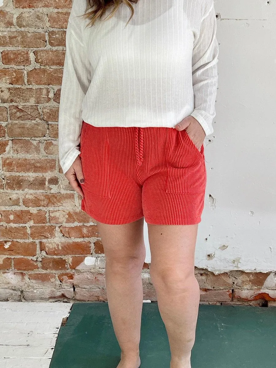 Ribbed Shorts in Red