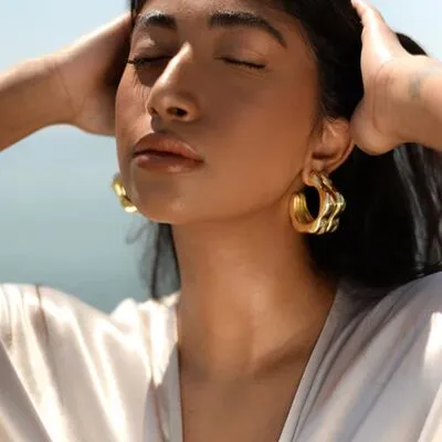 Simone