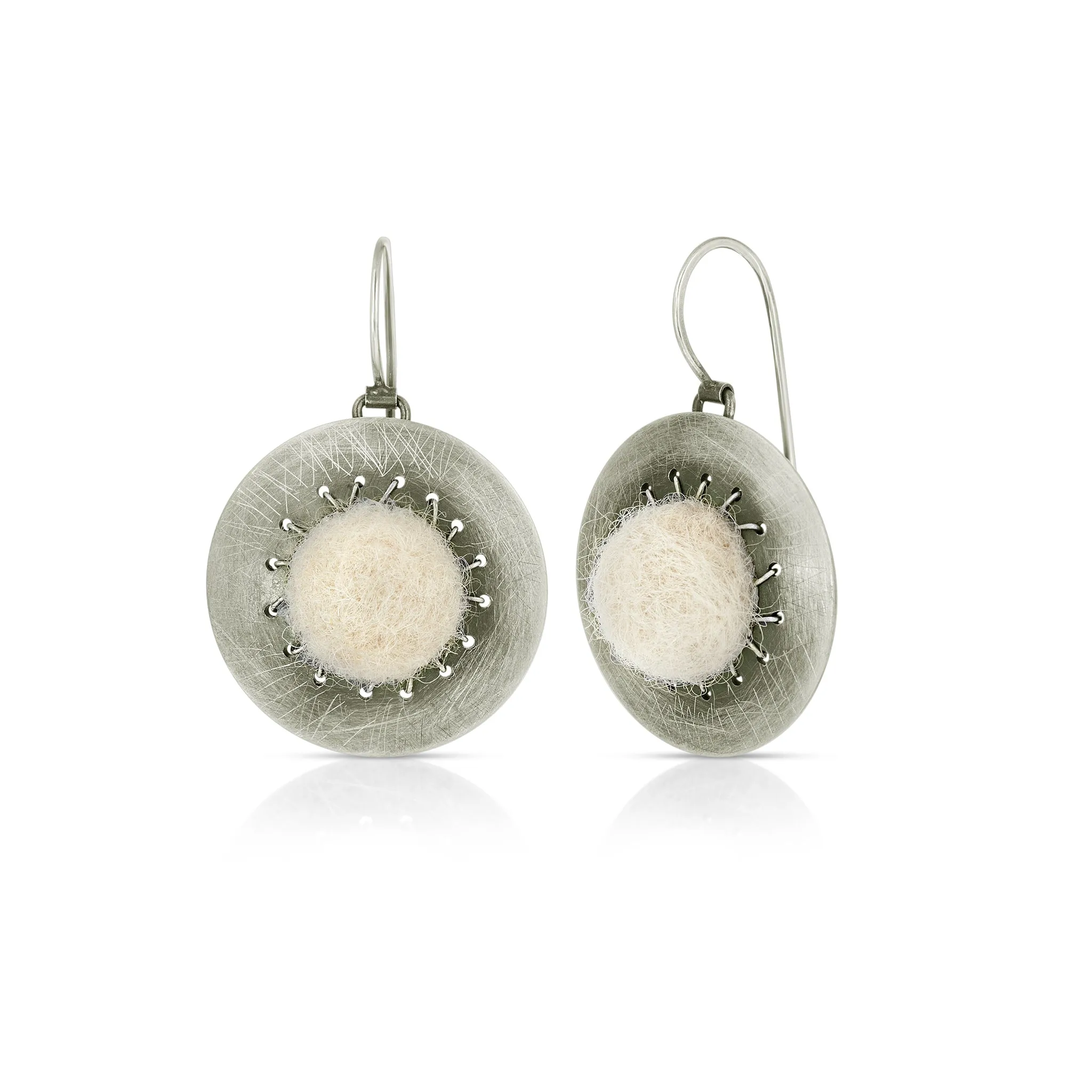 Small Disc Earrings with Felt - White