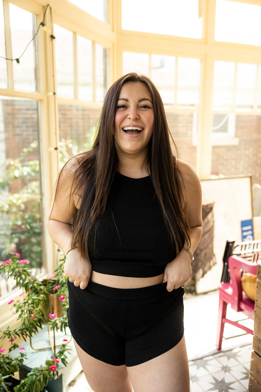 vada winter x discreture rib tank in black