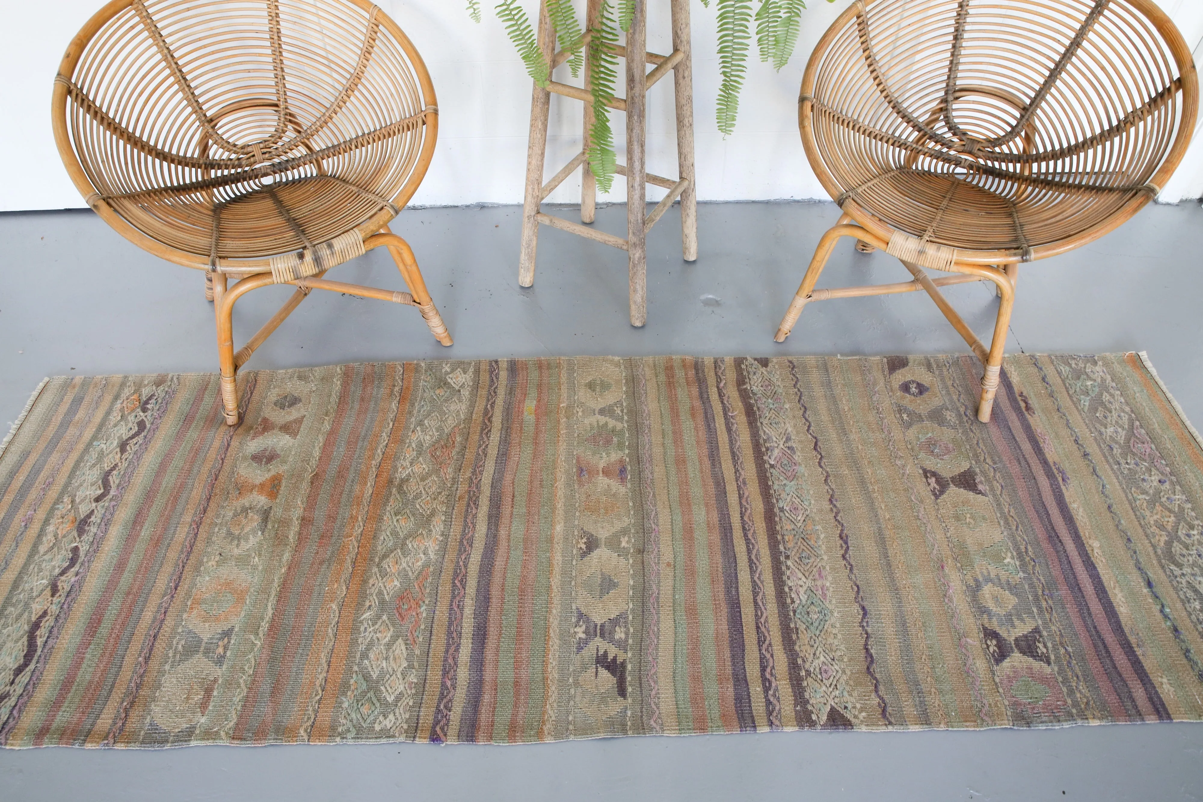 Vintage Anatolian Kilim Runner 2.9ftx8.2ft