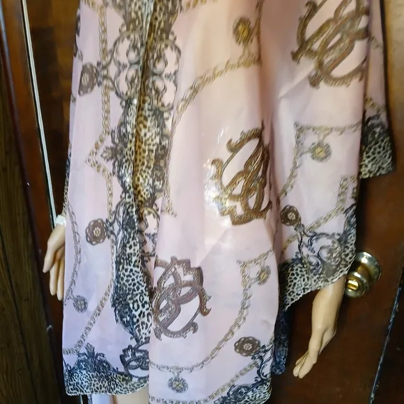 Woman pink floral shaw(1x