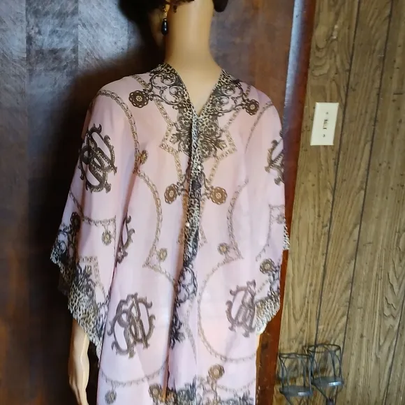 Woman pink floral shaw(1x