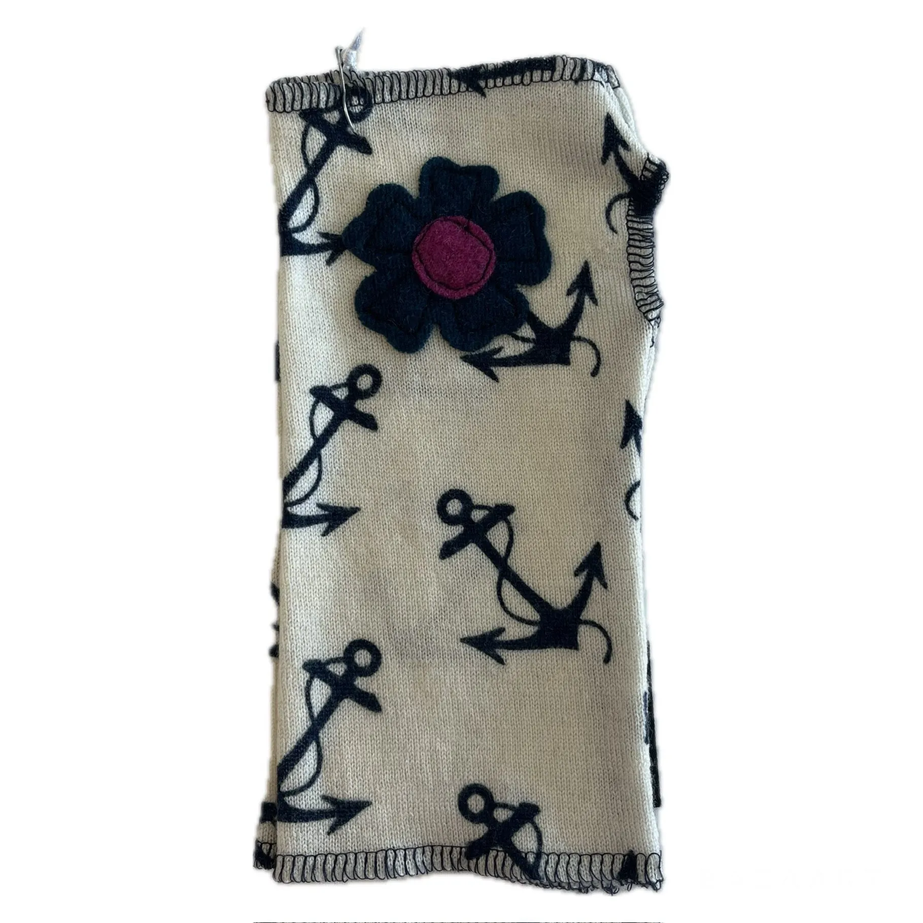 Wool Short Flower Fingerless Mittens