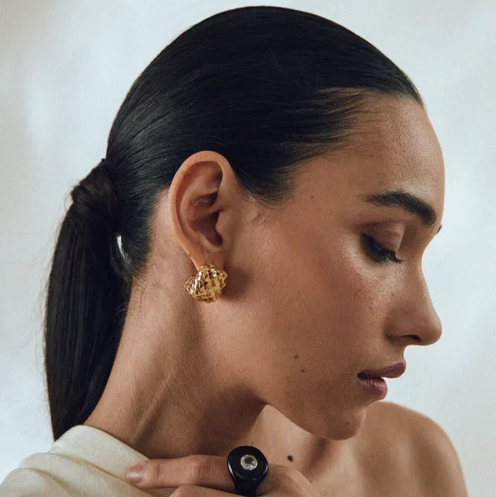 Woven Hoops in Gold